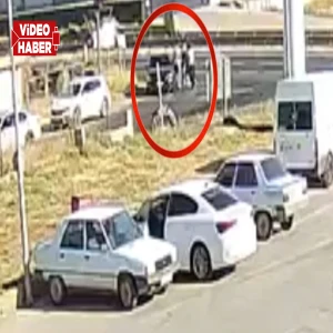 Urfa’da trafikte dehşet anları: Yol verme kavgası gasp ve darp ile bitti!