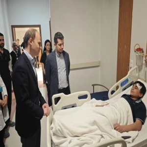 Siverek Kaymakamı'ndan yaralı öğrencilere ziyaret
