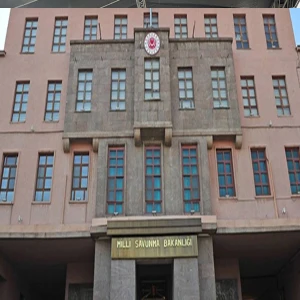 Katar’da askeri helikopter kazası! 3 Türk personel şehit