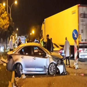 Şanlıurfa'da araç kontrolden çıktı! Yaralılar var