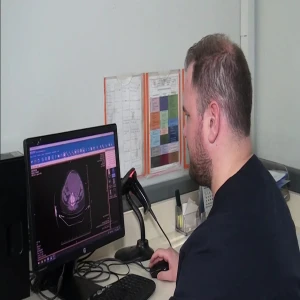 Şanlıurfa'da doktorları bile şaşırtan vaka: Karnında dev bir kitleyle yaşıyormuş!