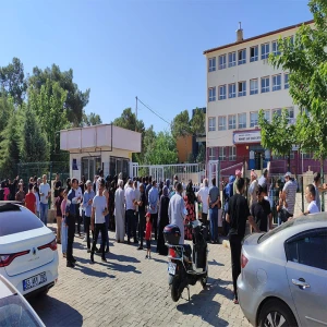 Şanlıurfa’da LGS heyecanı bitti:  27 bin öğrenci sınav için ter döktü