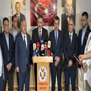 Bakan Çiftçi’den silahlı saldırıya ilişkin açıklama: 3 çocuğumuzun durumu daha kritik