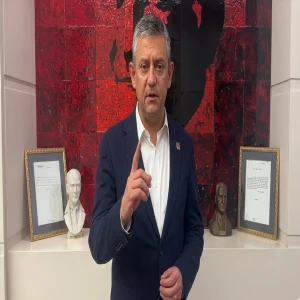 CHP Genel Merkezinde tansiyon yükseldi! Özgür Özel: Mücadelemizi teslim alamayacaklar