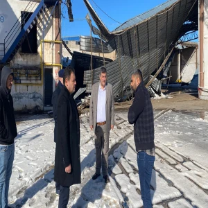Şanlıurfa’da kar iş yerlerini çökertti! Komisyon kuruldu
