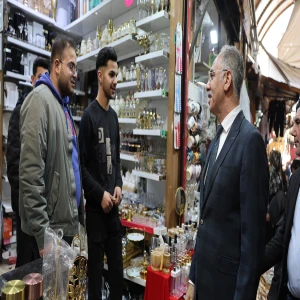 Başkan Kuş’tan çarşı turu! Esnafın nabzını tuttu