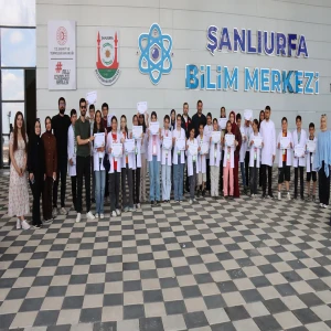 Şanlıurfa Bilim Merkezinde sertifika heyecanı: 30 öğrenci mezun oldu
