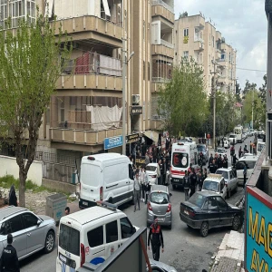 Şanlıurfa’da silah sesinden sonra ortalık karıştı! Polis güçlükle ayırdı