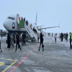 Şanlıurfa'da hava ulaşımına da kar engeli! Uçuşlar iptal edildi