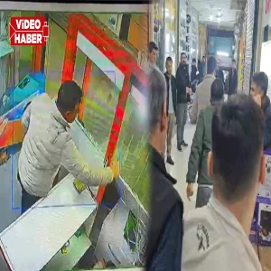 Şanlıurfa’da Kapaklı Pasajında esnafı ayağa kaldıran hırsızlık! Saniye saniye kaydedildi