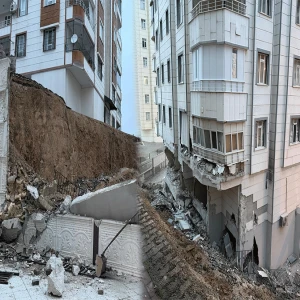 Şanlıurfa’da çöken istinat duvarı sonrası büyükşehirden açıklama geldi