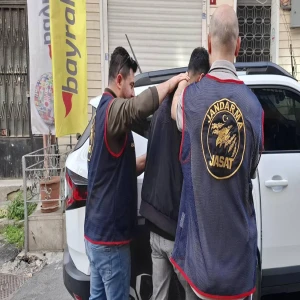 Şanlıurfa’da dolandırıcılıktan aranıyordu! Firari hükümlü yakalandı