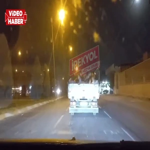 Şanlıurfa’da ‘pes artık’ dedirten görüntü! Pikabın kasasında 20 çocuk…