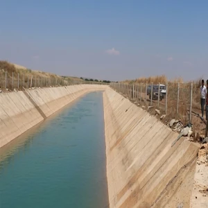 Şanlıurfa’da kanala giren çocuklardan biri gözden kayboldu!  Ekipler zamanla yarışıyor