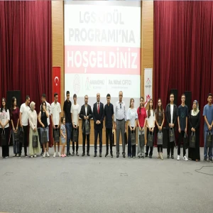 Şanlıurfa’da fen lisesi başarısı ödülle taçlandı