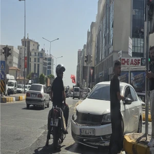 Şanlıurfa’da cadde üzerinde maddi hasarlı kaza!