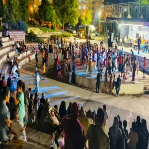 Urfa’nın sevilen türküleriyle parkta müzik şöleni