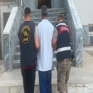 Urfa’da 13 yıl 4 ay hapis cezası bulunan firari yakalandı