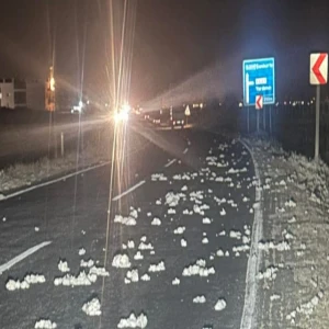 Acele işe israf karıştı! Şanlıurfa'nın beyaz altını yollarda...