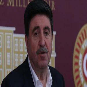 Altan Tan: Süreç başarıyla giderse DEM Erdoğan'ın adaylığı için oy verecek!