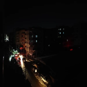 Kent merkezinde onlarca ev elektriksiz kaldı!