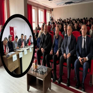 Akçakale'de gazetecilerden Medya Okuryazarlığı ve Gazetecilik Paneli
