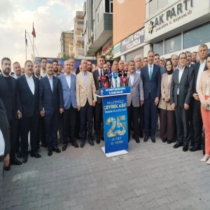 AK Parti Şanlıurfa'da 25. Yıl coşkusu: "İlk günkü aşkla, ilk günkü heyecanla..."