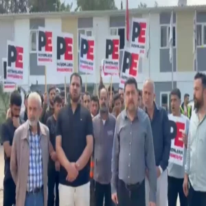 Ekmek parası kazanmaya gittiler mağdur oldular: Şanlıurfalı işçiler maaş alamıyor!