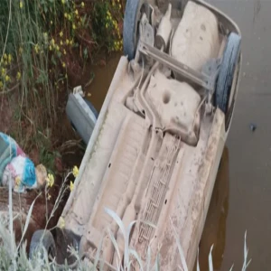 Şanlıurfa’da otomobil sulama kanalına uçtu!