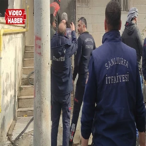 Şanlıurfa’da binada yangın paniği!