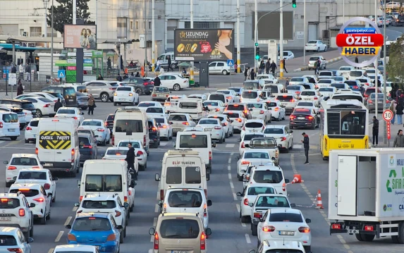 Şanlıurfa’da yollar iflasın eşiğinde: Sadece bir ayda yüzlerce araç