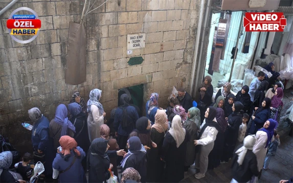 Şanlıurfa'nın en gizemli türbesi! Dileği kabul olan içli köfte dağıtıyor