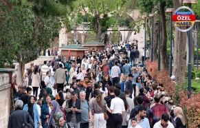 Balıklıgöl’de bahar yoğunluğu: İğne atsan yere düşmez…