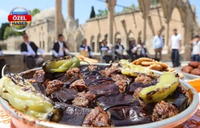 Urfa’da tepsi kebabına "patlıcan" darbesi!