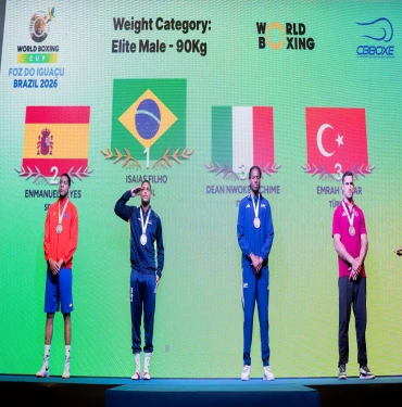 Brezilya’da ringe çıkan Şanlıurfalı boksörden büyük başarı!