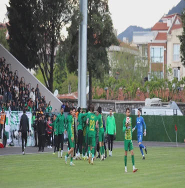 Şanlıurfaspor rövanş maçında ilk yarıyı önde kapattı!