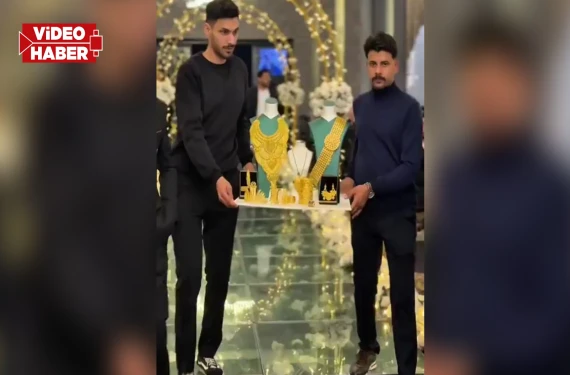 Gelinin takıları özel koruma ile getirildi!