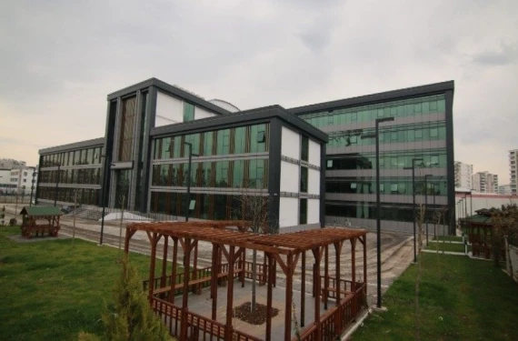 MEB'de milyonluk kamu zararı iddiası: