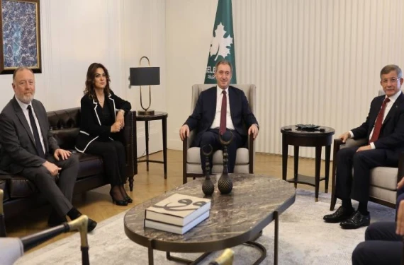 Siyasi parti ziyaretleri devam ediyor