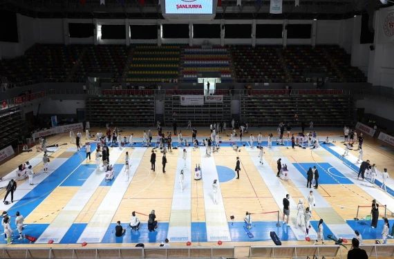 Kazananlar madalya aldı