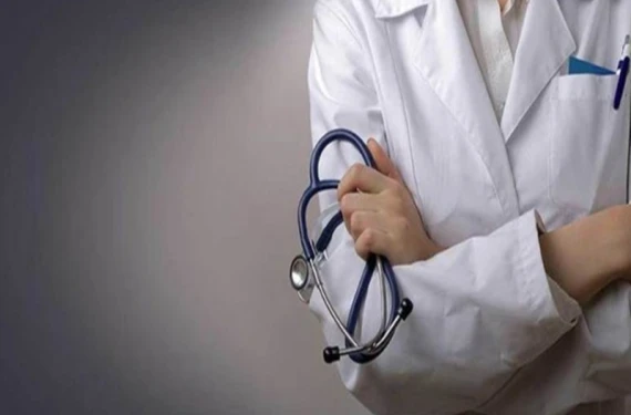 Doktor açığa alındı