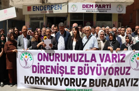 Birecik'te DEM Parti binasına saldırıya tepki: