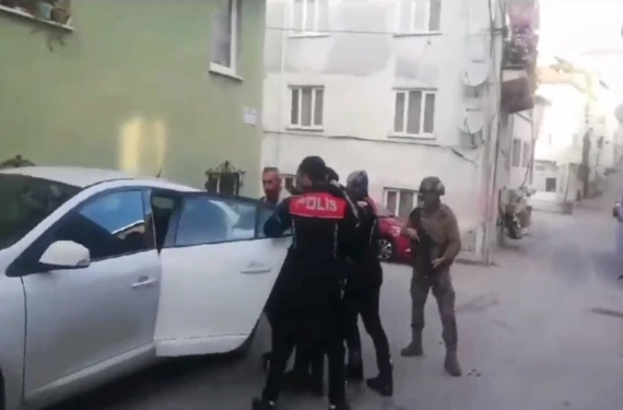 Gözaltılar var !