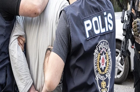 Gözaltılar var
