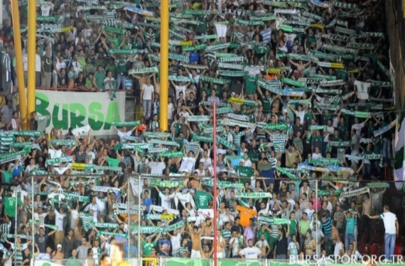 43 bin taraftar izledi