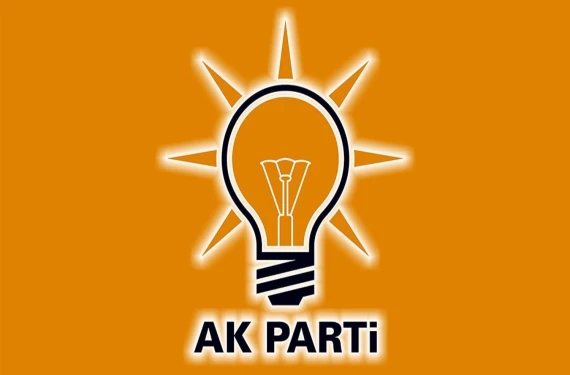 AK Parti’de gece yarısı flaş istifa!