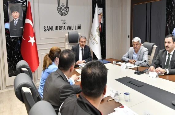 Sokak hayvanları için Şanlıurfa Valiliğinde kritik toplantı!