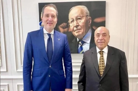 Adaylığıyla ilgili paylaşımlarını kaldırdı