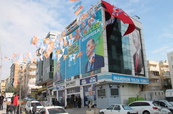 İlçe adayları netleşiyor...