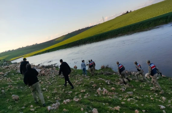 Dere taşınca suya kapılıp kaybolmuştu